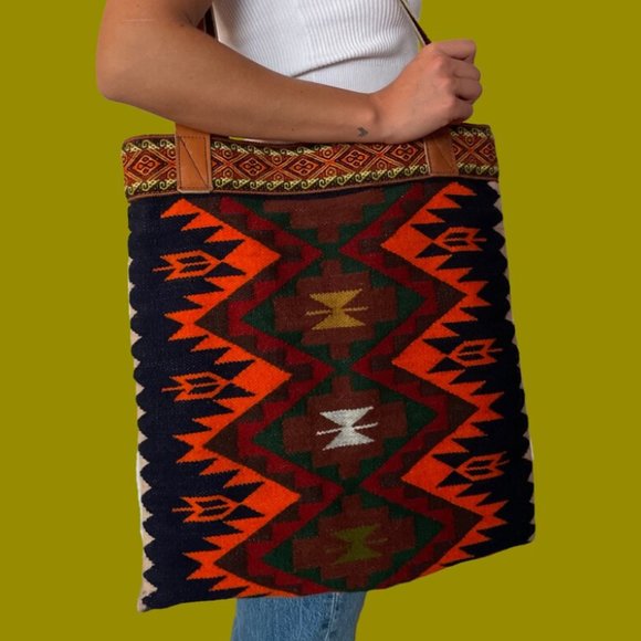 Artisanal Handbag / loom woven/ leather tote bag/ Eco-Friendly - Picture 1 of 9